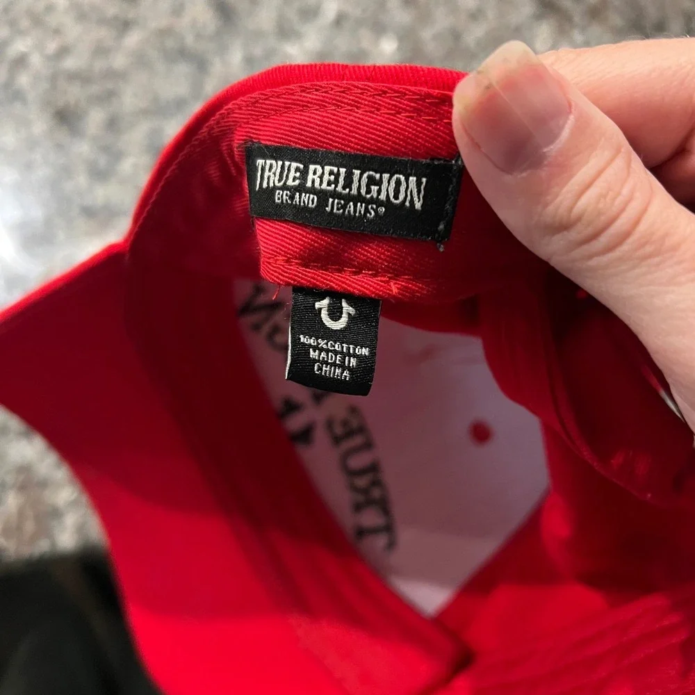 True Religion Mens Baseball Cap Embroidered Logo Red OS